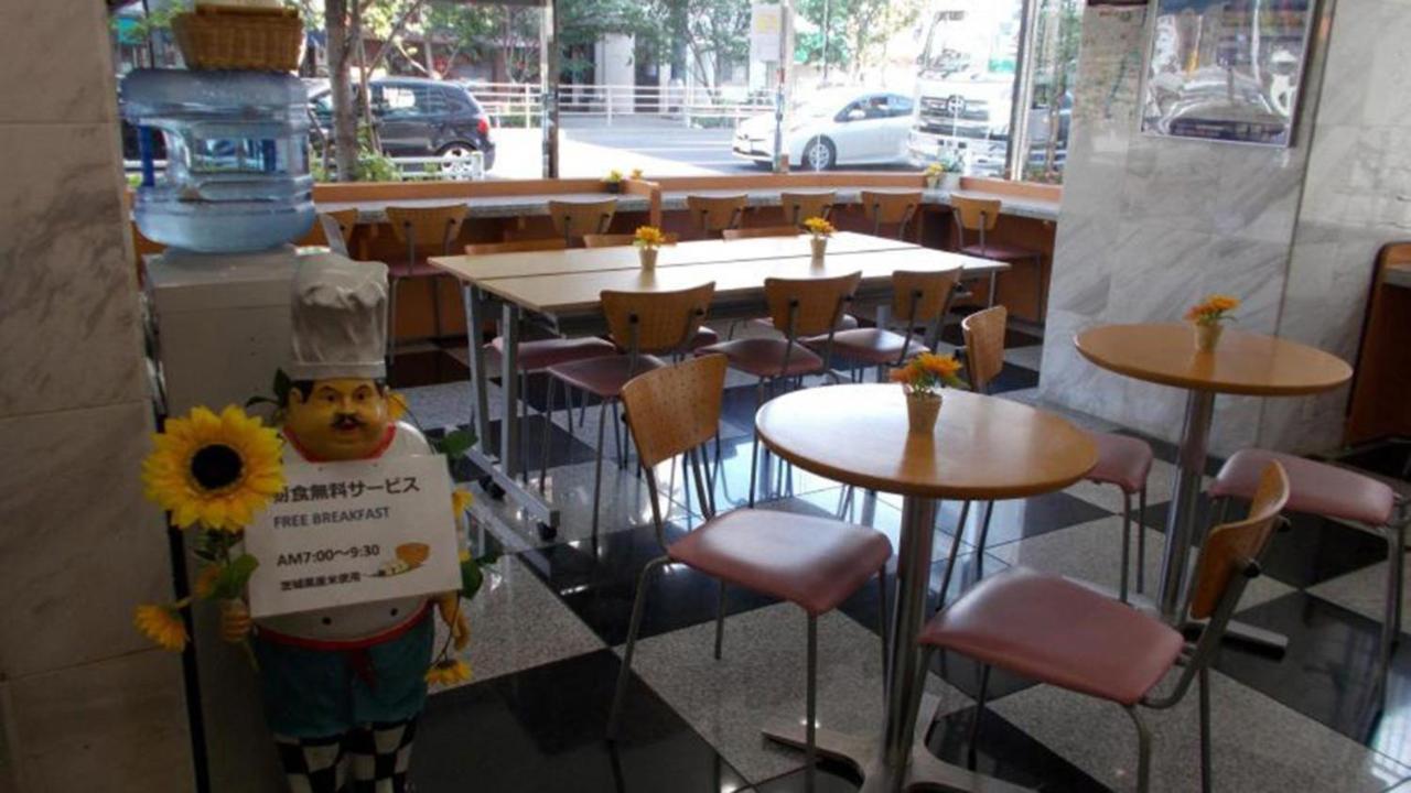 Toyoko Asakusa Senzoku Tsukuba Express โรงแรม โตเกียว